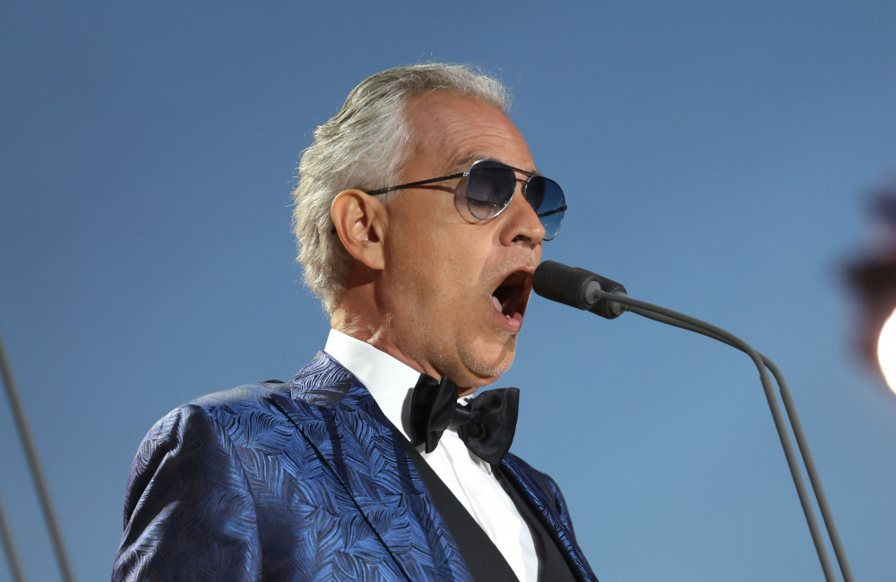 Pacotes para show de Andrea Bocelli em hotel no Rio custam até R$ 140 mil
