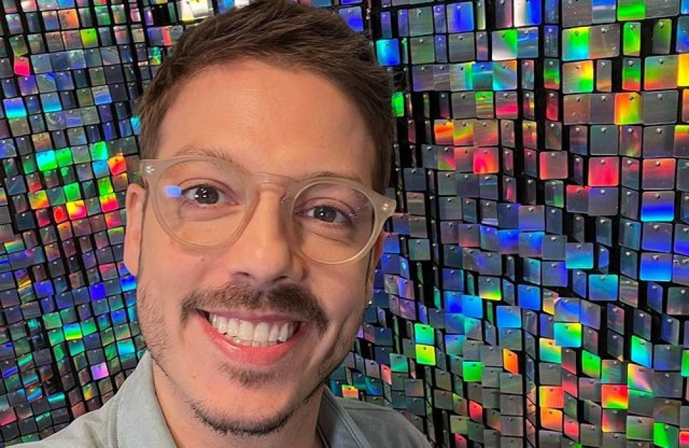 Fábio Porchat desabafa sobre relacionamento conturbado com Jô Soares
