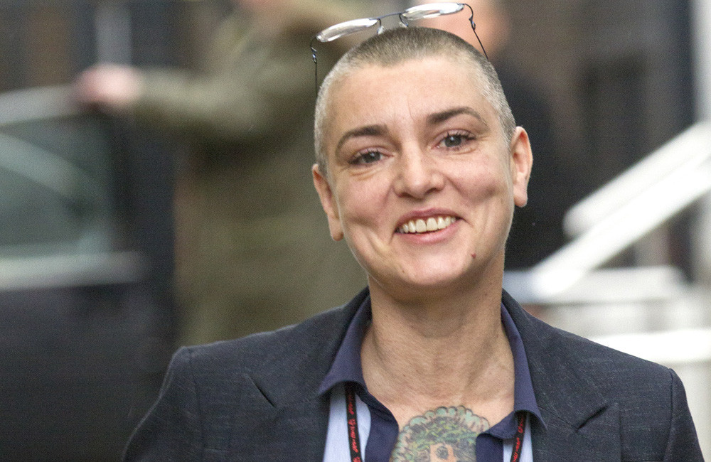 Sinéad O'Connor: Documentos oficiais revelam causa da morte da cantora