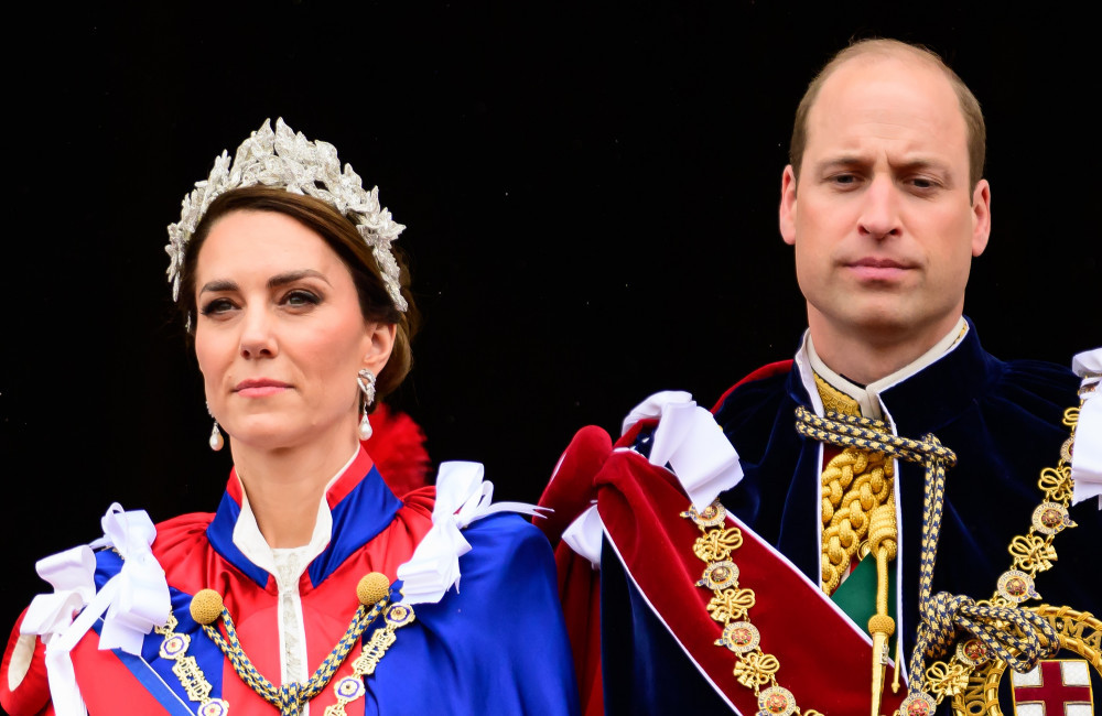 William e Kate se pronunciam após ataque com faca a crianças na Inglaterra