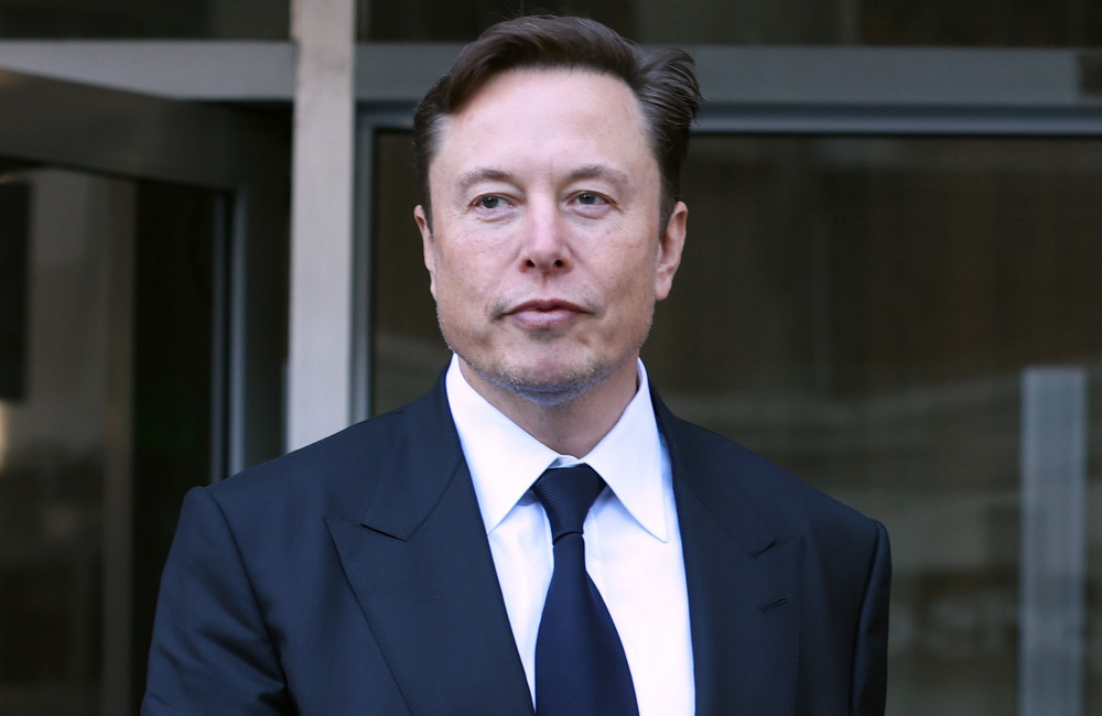 Elon Musk teme que humanidade possa ser extinta se não avançar para o espaço