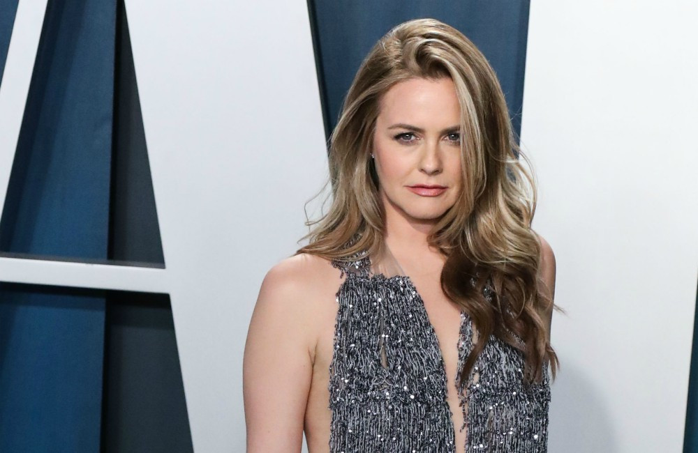 Alicia Silverstone promete honrar legado de 'As Patricinhas de Beverly Hills' em série derivada