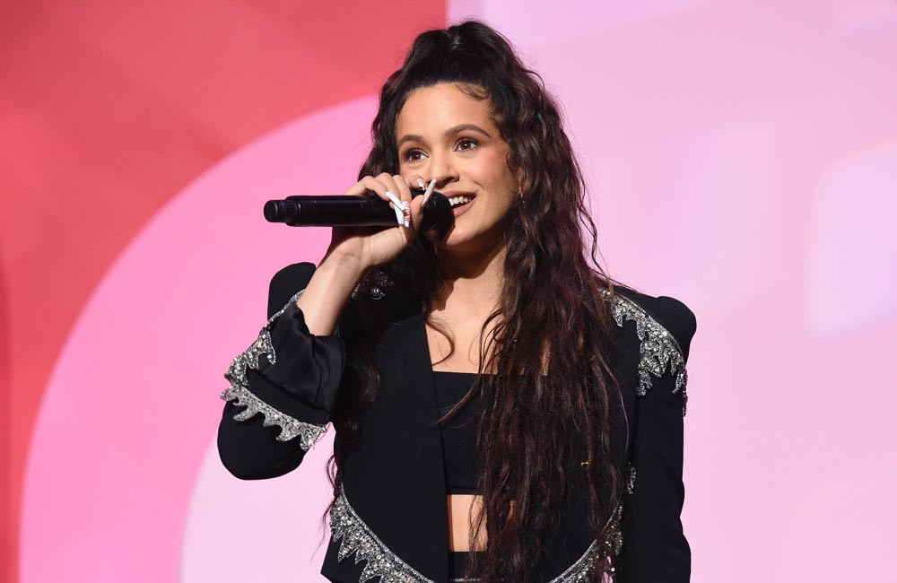 Rosalía canta em 13 idiomas em novo álbum