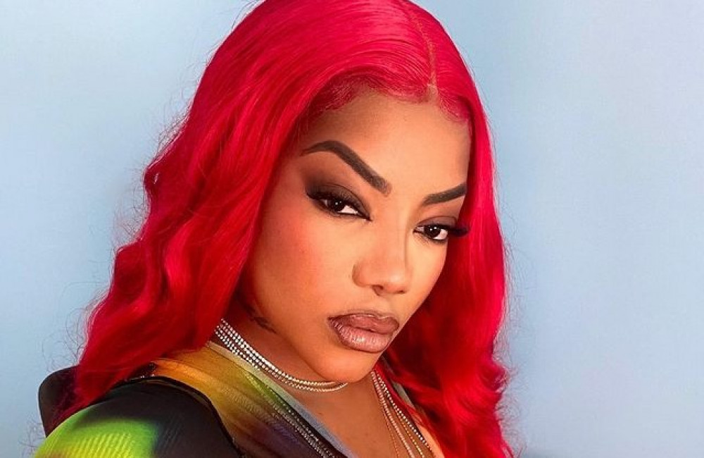 Ludmilla recusa convites do SBT e critica permanência de apresentador na emissora