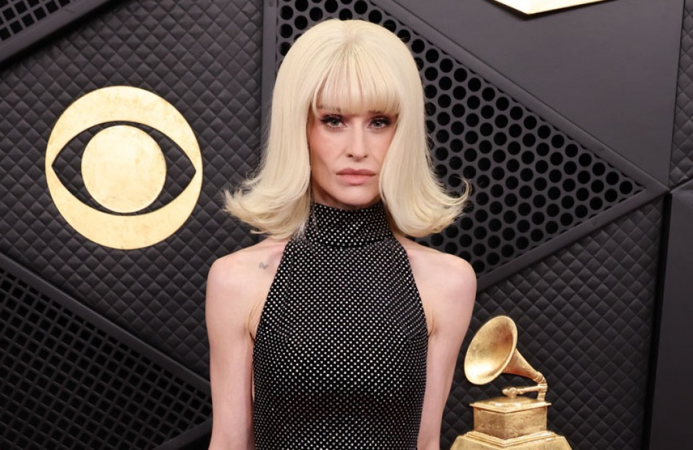 'Ninguém merece esse tipo de abuso', diz Kelly Osbourne após ser comparada a 'cadáver'