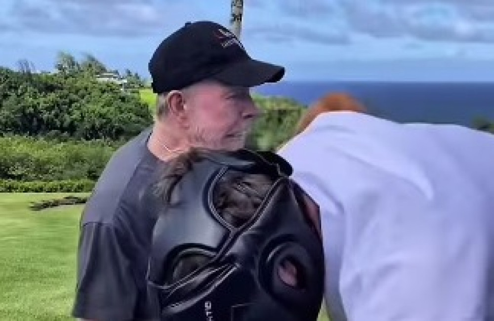 Última publicação de Chuck Norris antes da morte chama atenção nas redes