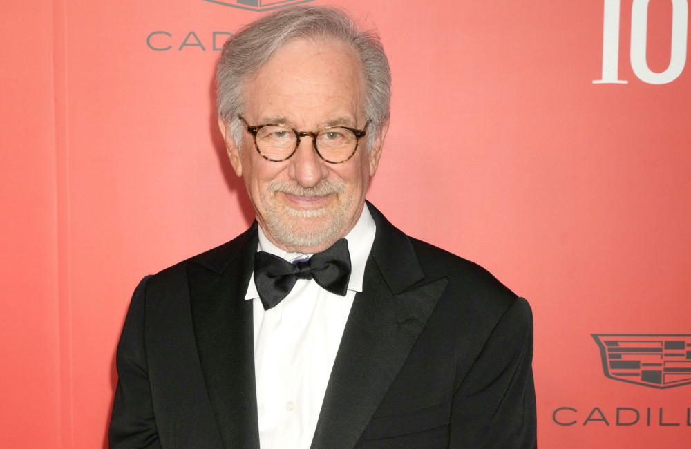 Venceu na vida? Steven Spielberg rasga elogios a diretor de 'Duna'