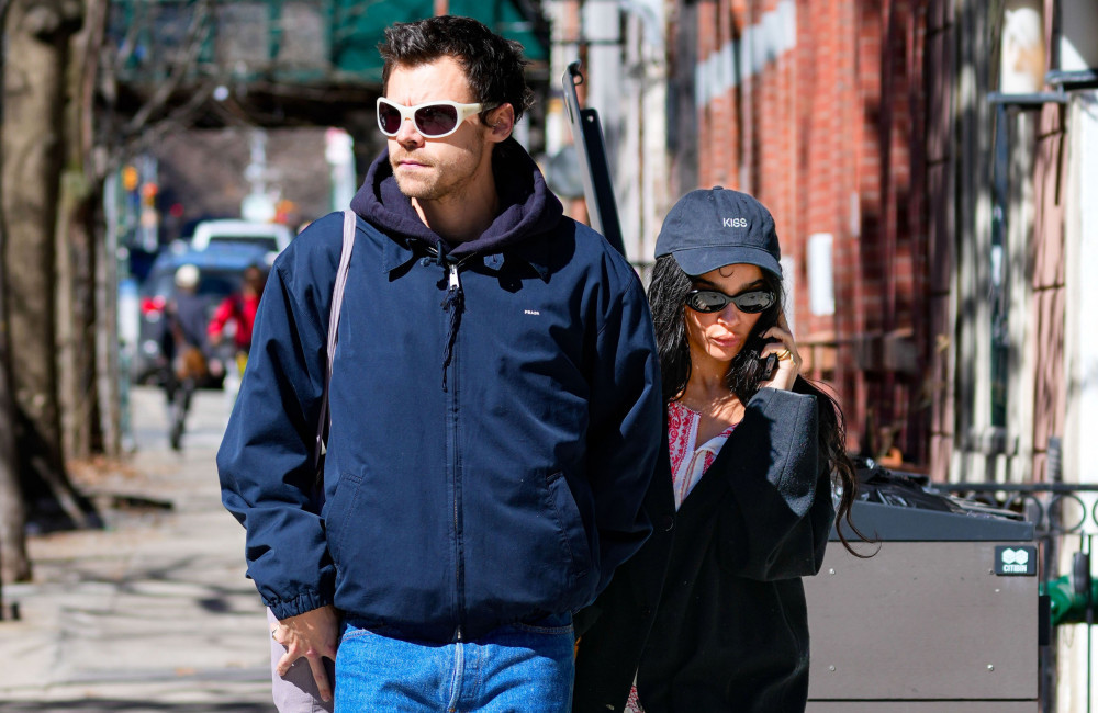 Harry Styles é aconselhado a proteger fortuna após suposto noivado com Zoë Kravitz
