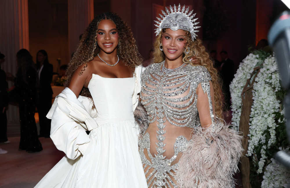 Beyoncé e Nicole Kidman ignoram regra de idade e levam filhas ao Met Gala