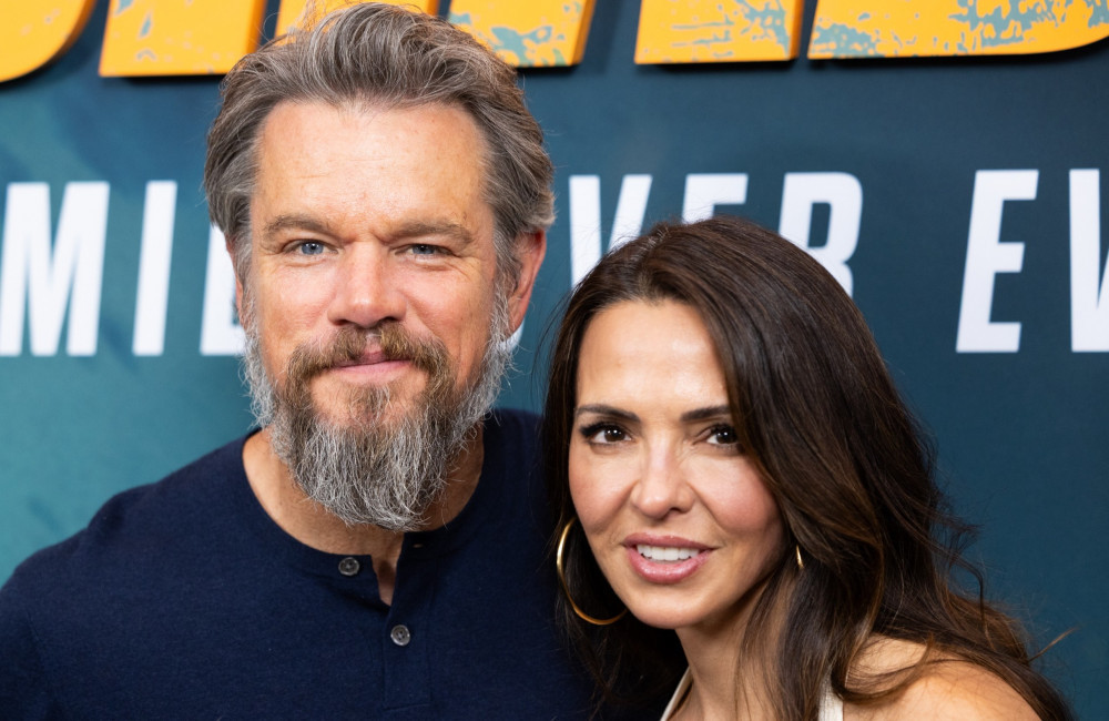 Matt Damon diz que carreira em Hollywood atrapalhou convivência com as filhas