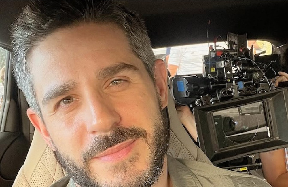 Pedro Neschling relembra diagnóstico de perda auditiva: 'A surdez me ensinou a ouvir'