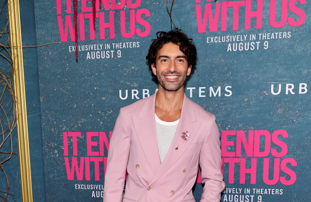 Diretor Justin Baldoni desabafa após disputa judicial com Blake Lively: 'Em processo de cura'