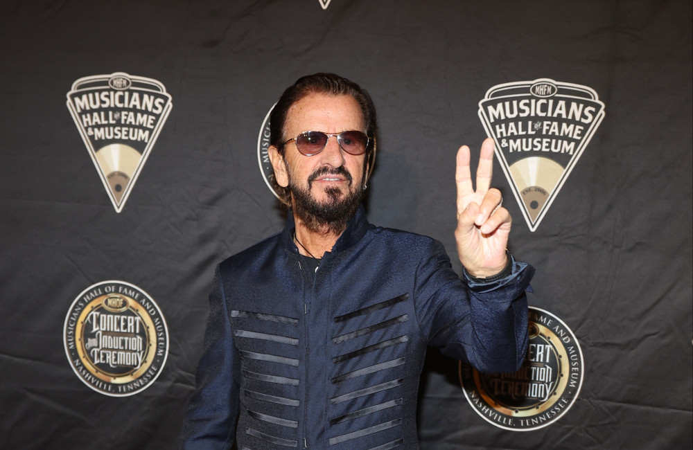 Ringo Starr revela segredo curioso dos Beatles sobre flatulências em longas viagens