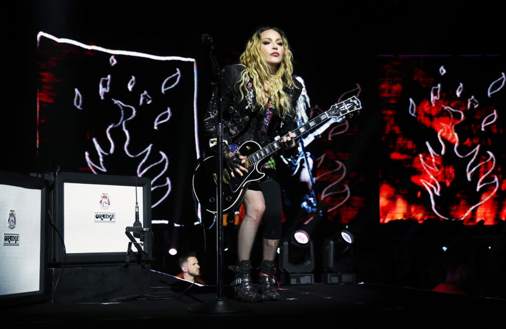 Madonna vibra com sucesso de novo álbum e celebra carinho dos fãs