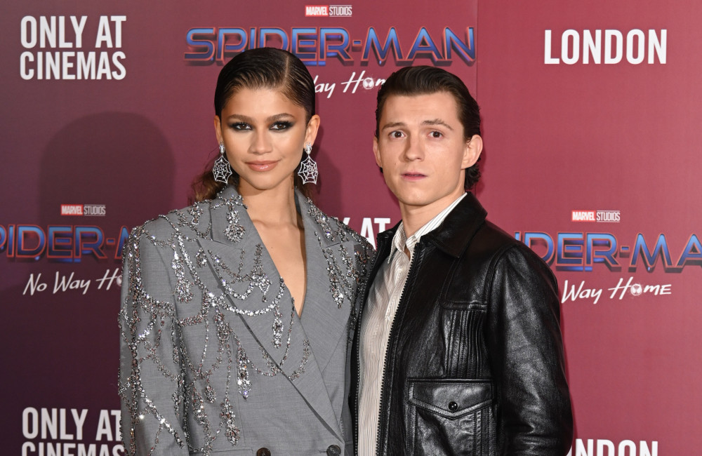 Tom Holland exalta talento de Zendaya: 'Faz toda cena ficar melhor'